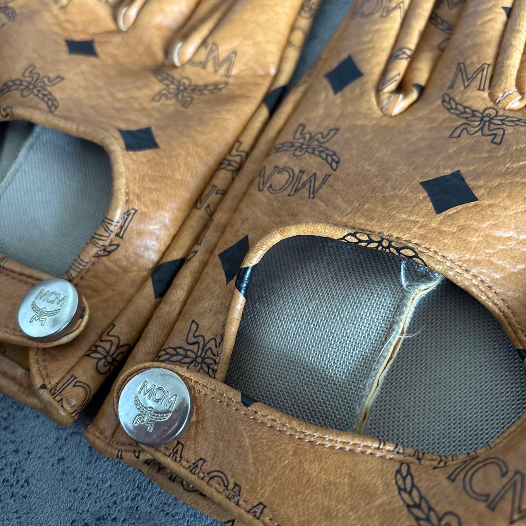 MCM ブラウンレザー オープンフィンガー手袋