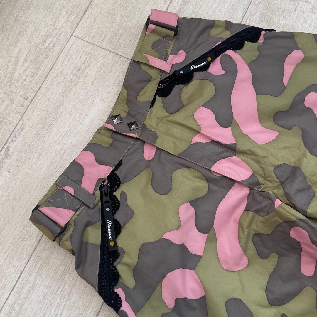 美品☆スノーボードウェアセット／カモフラージュピンク／スタッズ・レース・ファー付