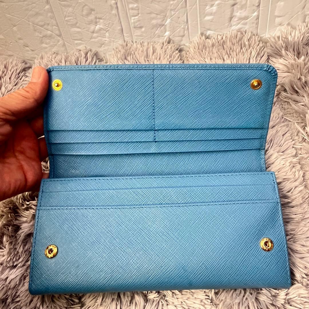 良品✨PRADA サフィアーノ　メタルロゴ　ライトブルー　レディース　長財布