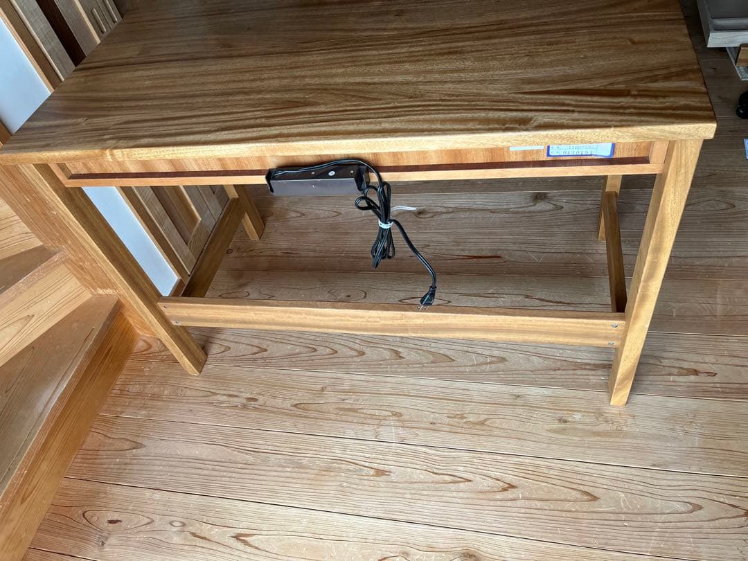 に*ろ様 楠 天然無垢 デスク 学習机 橋詰家具製 ラスク 110cm 最後の一
