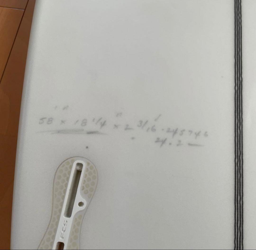 サーフボード　ショート　JSモデル（美品）