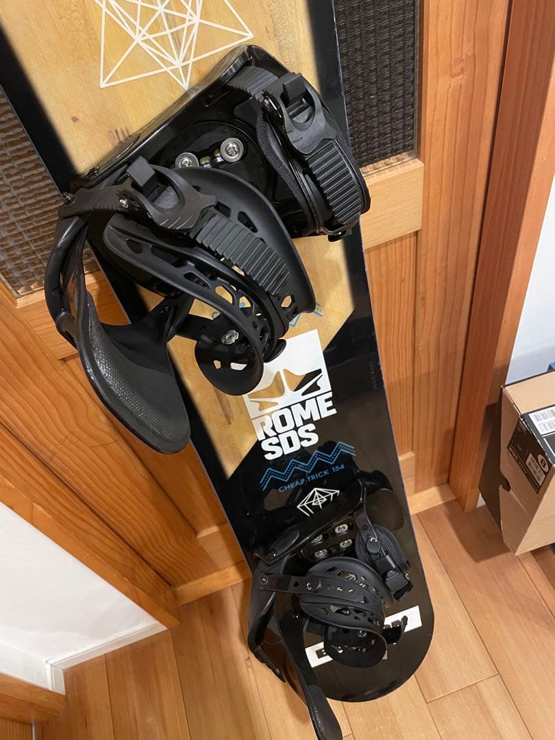 グラトリ専用機！！　ROME SDS CHEAPTRICK 154 /新品バイン
