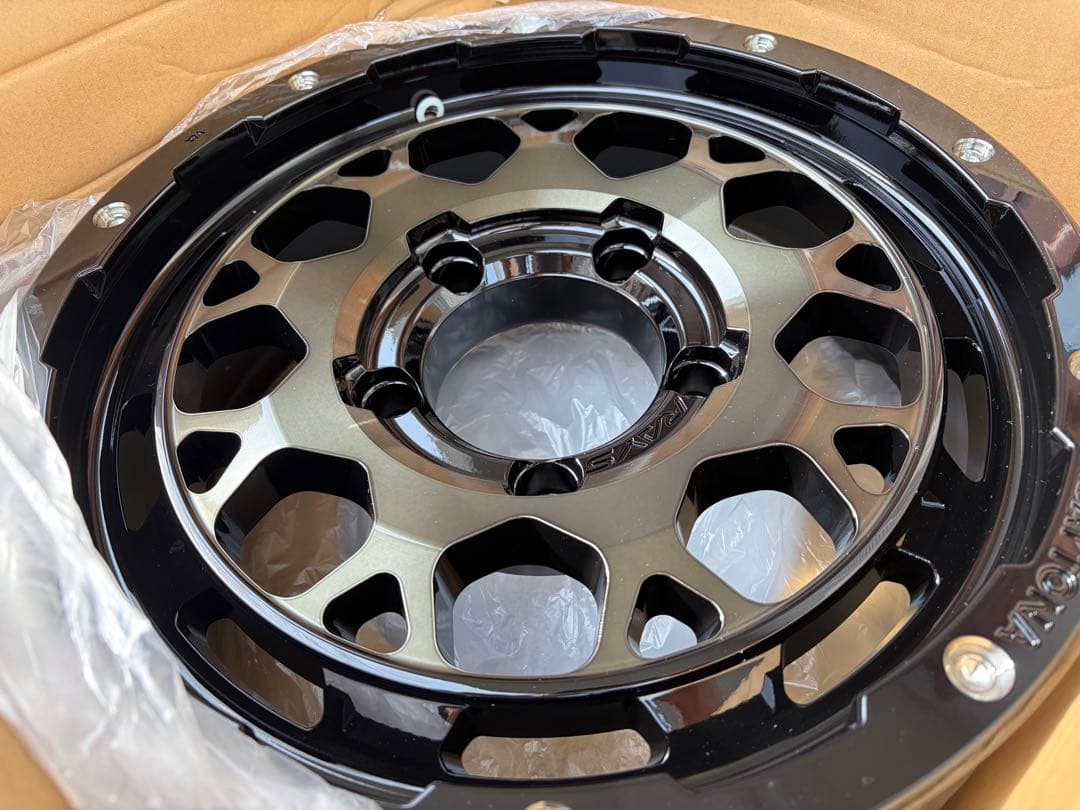 チームデイトナM9 16x5.5J+0 5穴PCD139.7 BBP新品5本