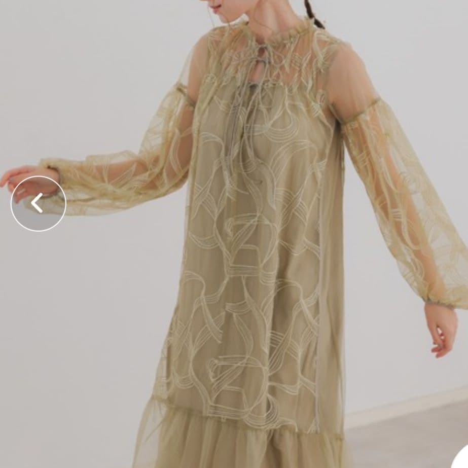 【Dorry Doll / niana】 リボン刺繍 ギャザードレス 結婚式 M