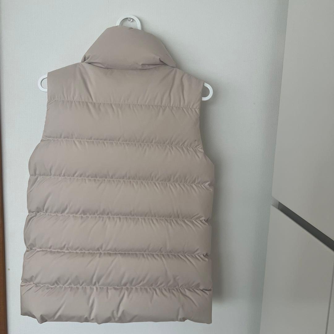 【mocomocoさん専用】PYRENEX ダウンベスト サイズ34 ベージュ