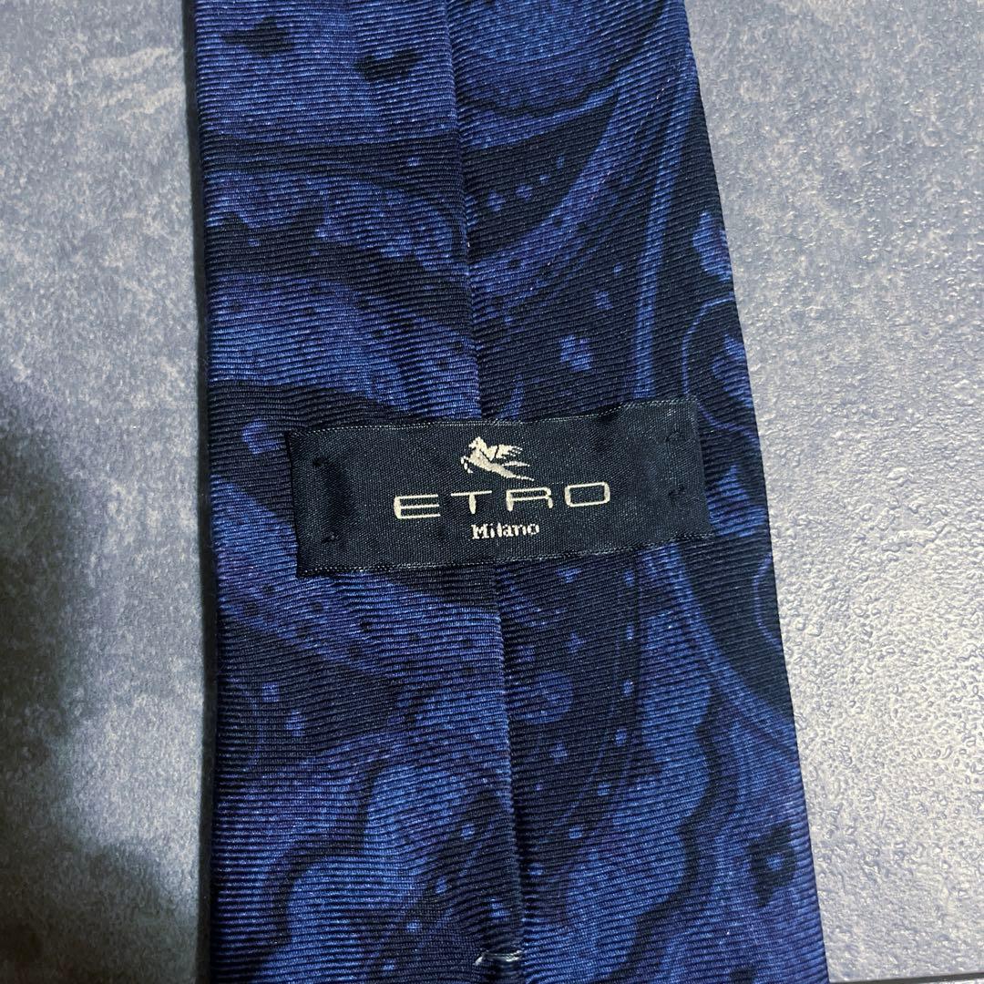 ETRO エトロ　ネクタイ　ペイズリー　シルク100% silkブルー　ネイビー