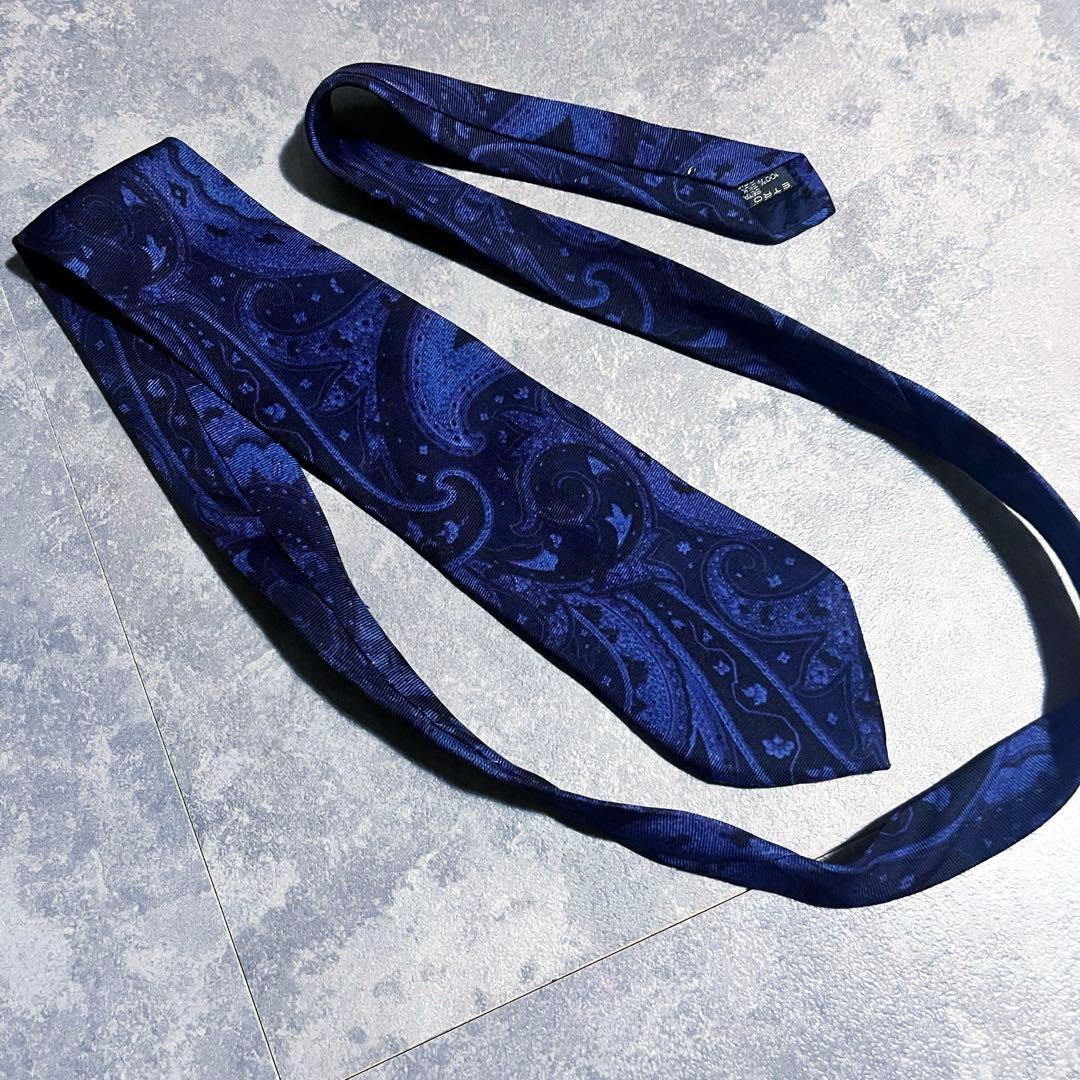 ETRO エトロ　ネクタイ　ペイズリー　シルク100% silkブルー　ネイビー