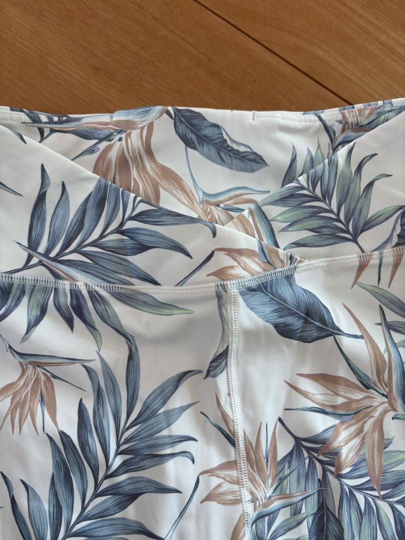 Reir レイール　プリントトップスブラレギンス　上下セット　セットアップ