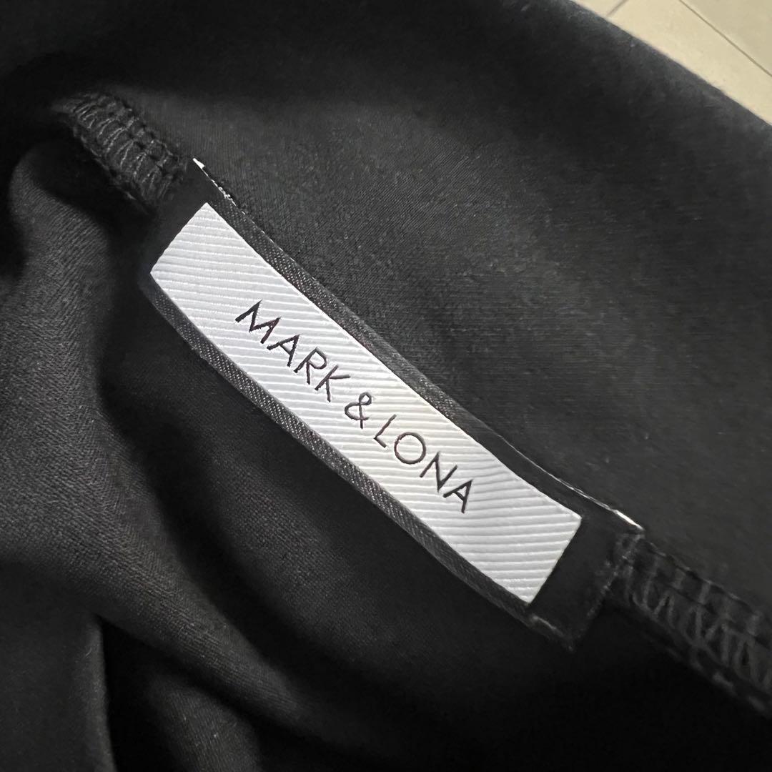 MARK&LONA マークアンドロナ　モックネック　半袖シャツ　メンズ　黒　ロゴ