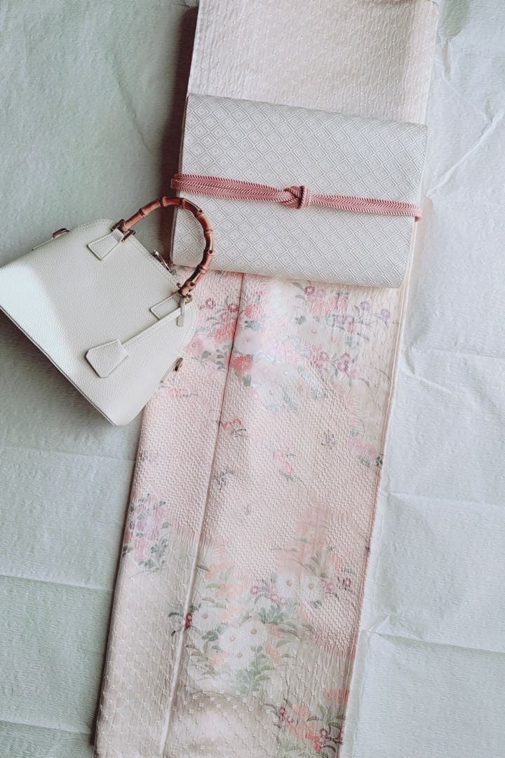 【訳あり特別価格】　正絹　訪問着　総絞り　四季華合わせ