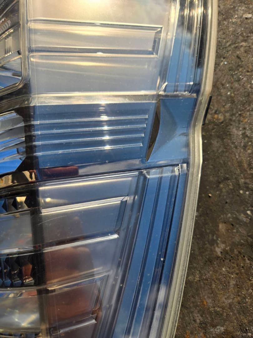 RK5　ホンダ　ステップワゴン　テールランプ