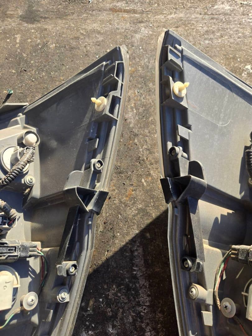 RK5　ホンダ　ステップワゴン　テールランプ