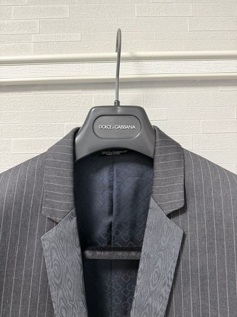 DOLCE&GABBANA スーツ 48サイズ グレーストライプ 裾直し済 美品