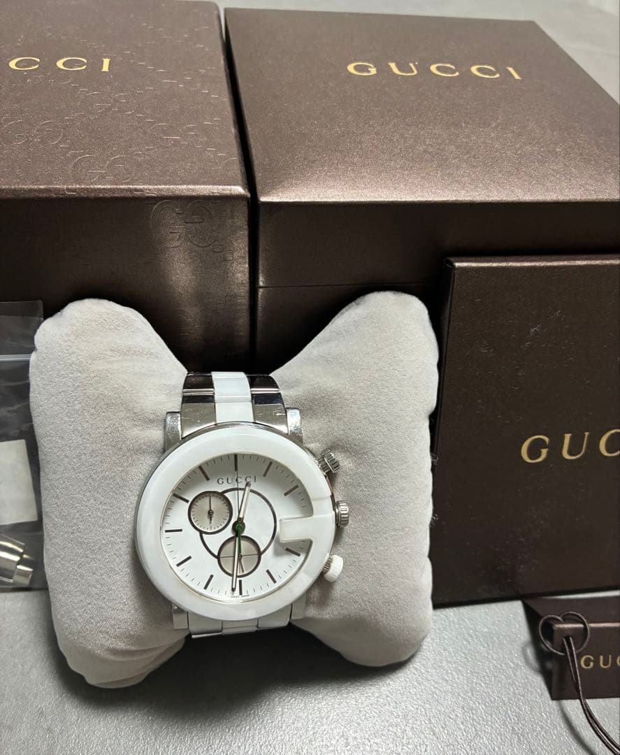 【希少 極美品】GUCCI ホワイト セラミック 腕時計