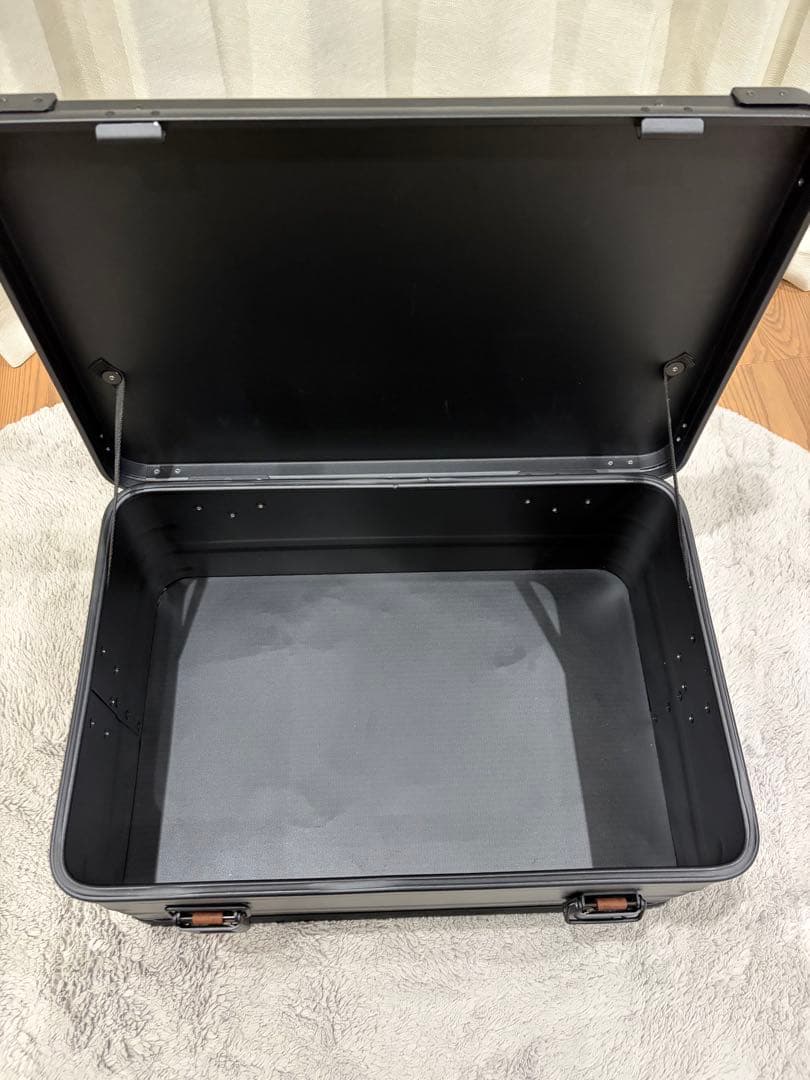 DELTA/MT46Lブラックボックス　アルミコンテナ