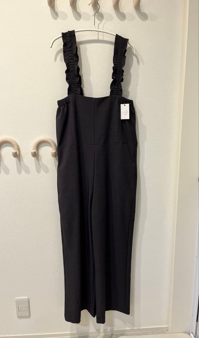 【新品未使用】 セントルーニー✳︎フリルストラップサロペット