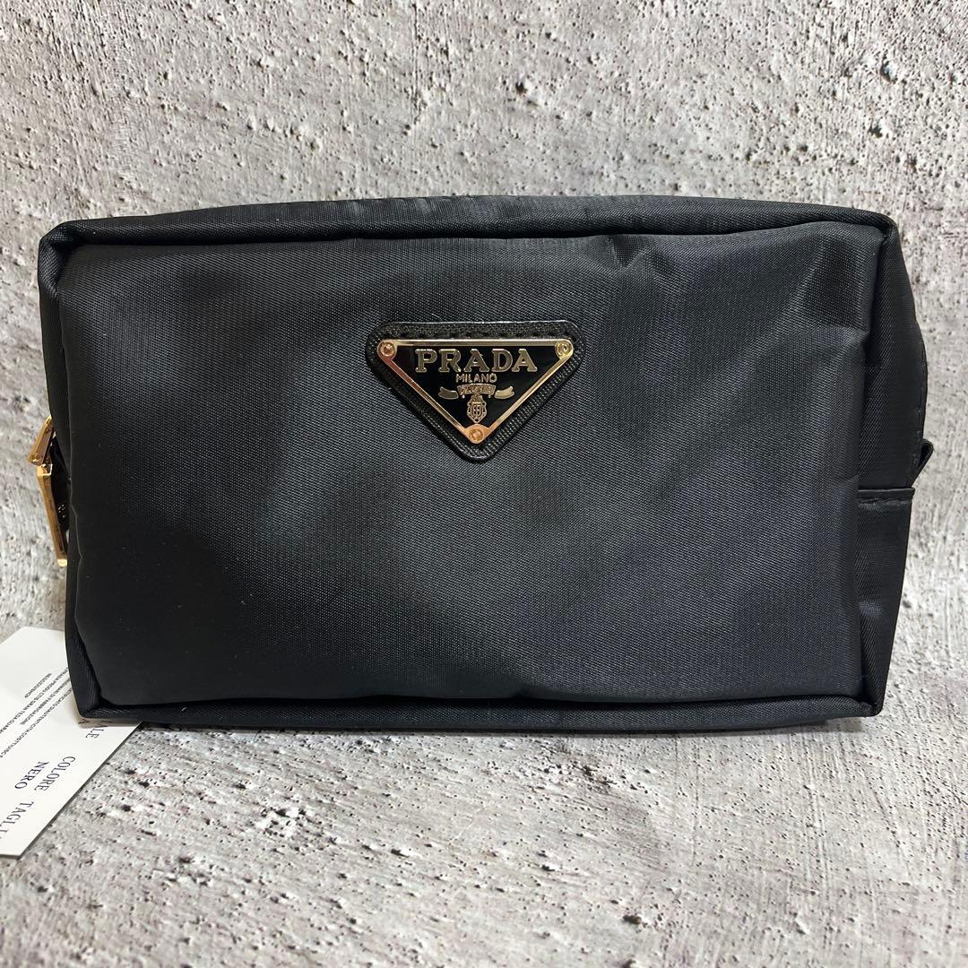 PRADAノベルティポーチ　 ショルダー