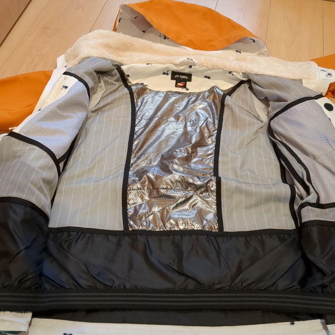 ヨネックス スノーボードウェア Sサイズ 新品未使用レディースジャケット