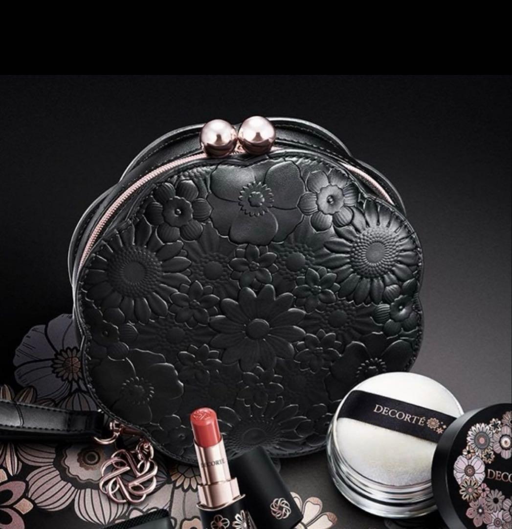 ち*こ様 DECORTE コスメデコルテ クリスマスコフレ 2025