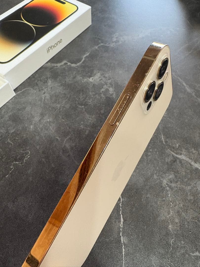 iPhone 12 Pro 256GBゴールド 本体