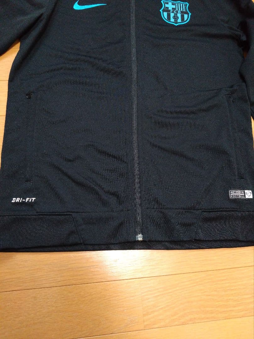 ナイキ FCB ジャージ上下セット
