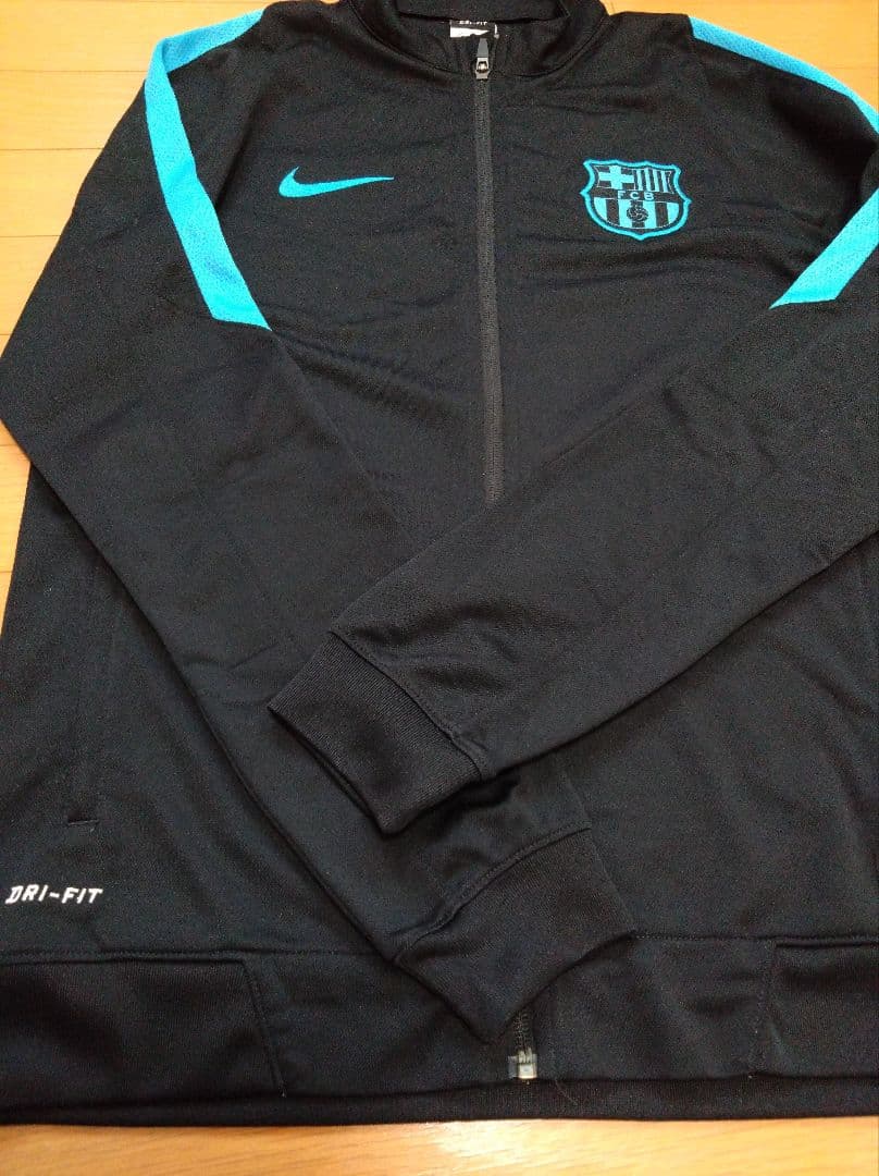 ナイキ FCB ジャージ上下セット