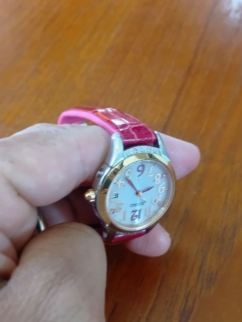 SEIKO　2000個限定品　セイコールキア　ピエールエルメ　　ソーラー電波
