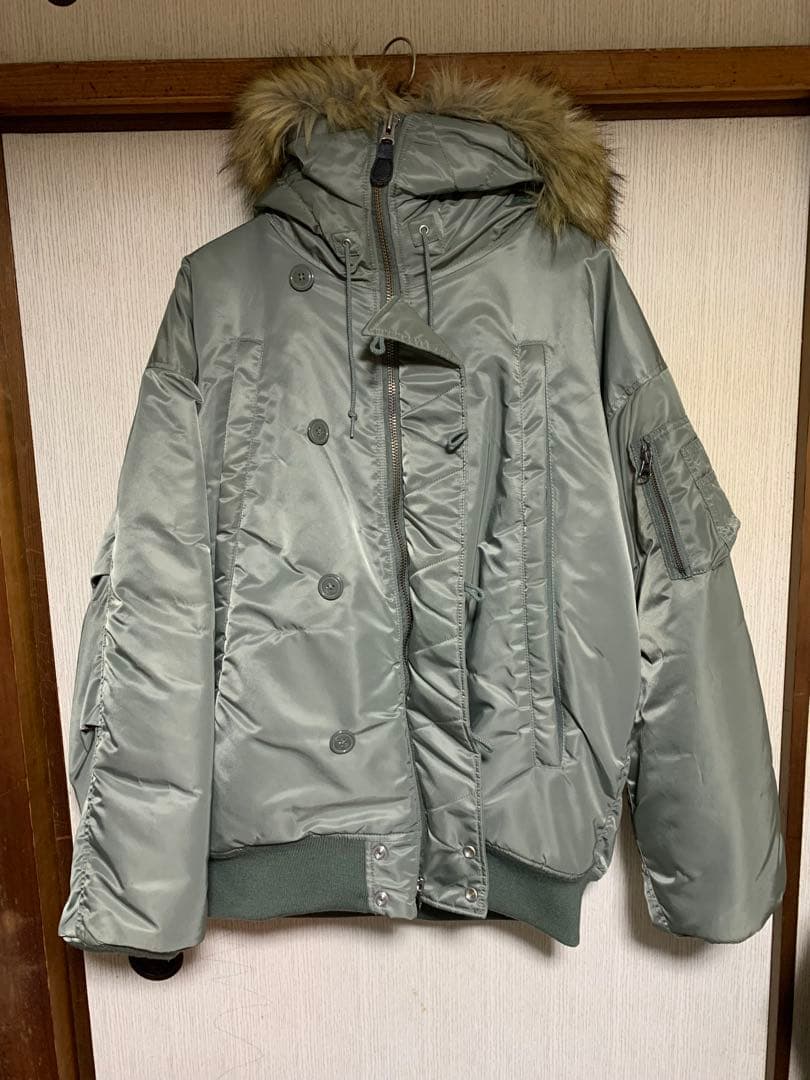 BEAMS N-2Bフライトジャケット　カーキ ビームス