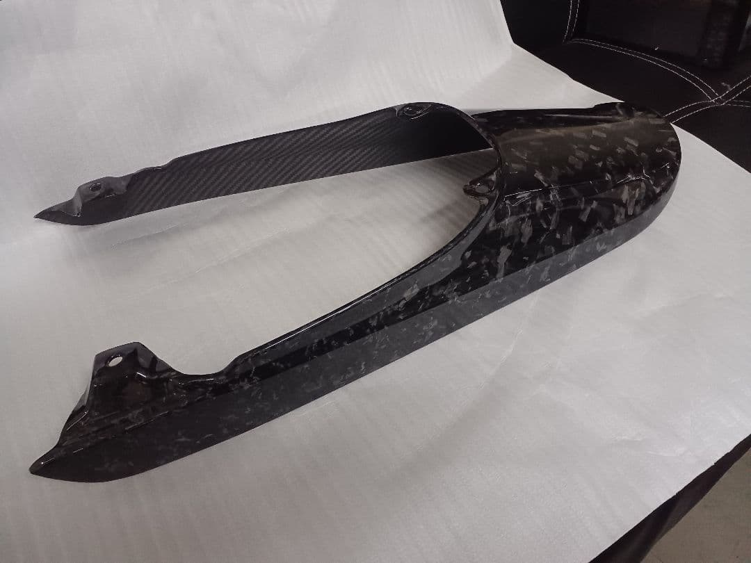 Z900RS ロングテールカウル フォージド ドライカーボン カーボンテール