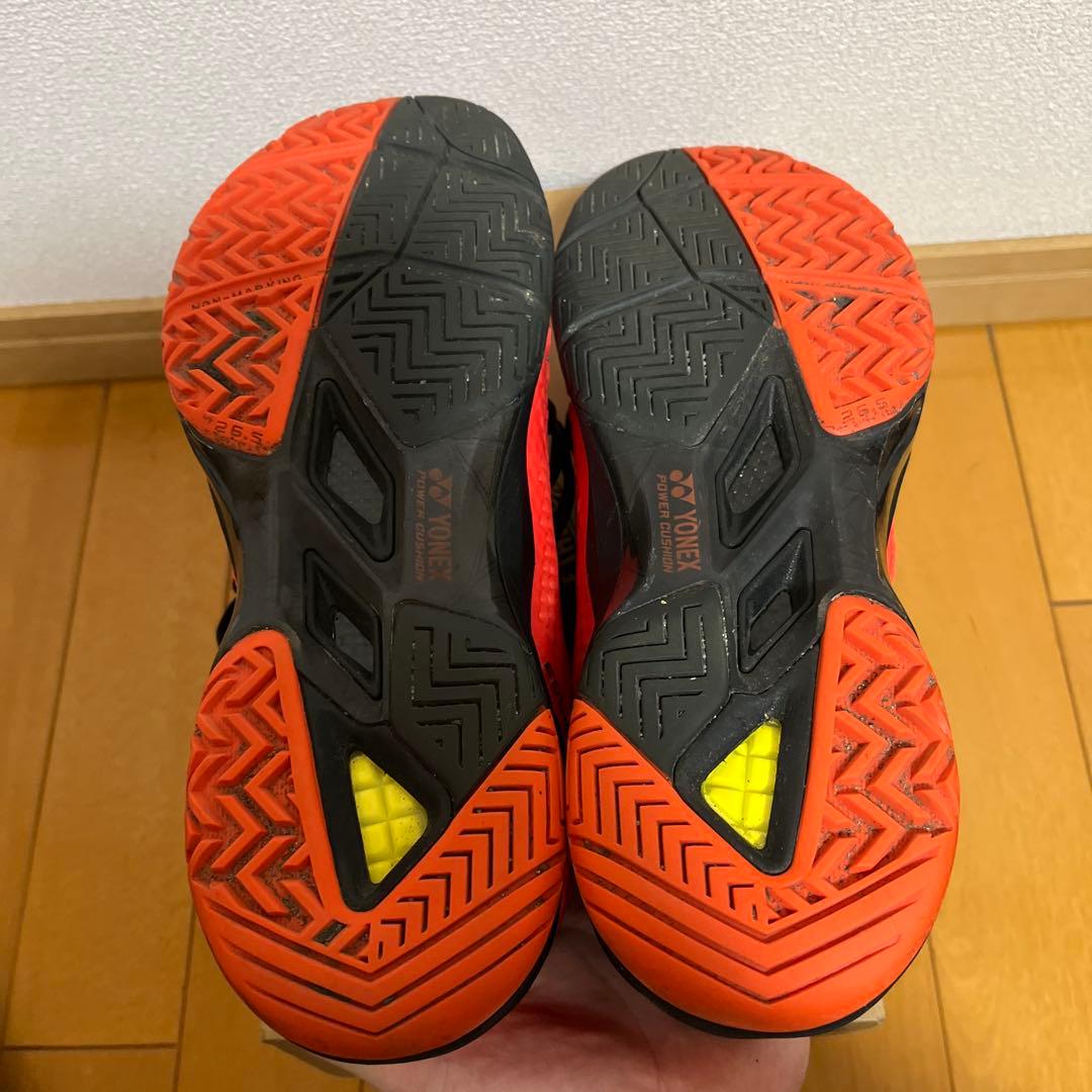 【moanin】YONEXテニスシューズ　オレンジ/ブラック