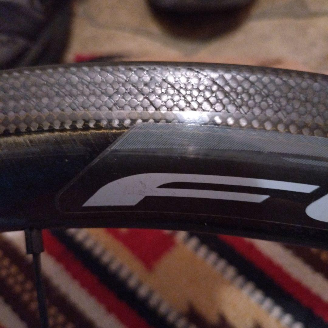 フルクラム レーシングクアトロカーボン