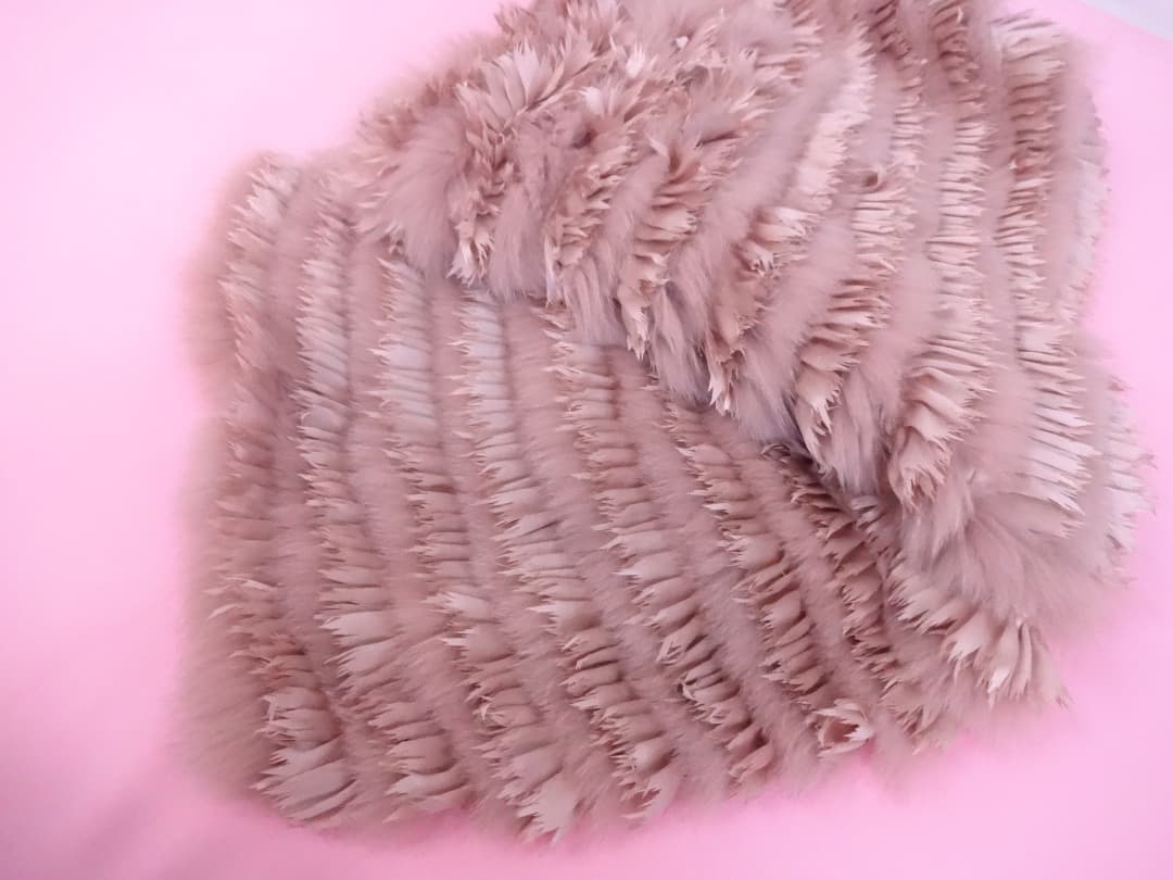  CHIEロイヤルチエ フォックスファー＆シルクストールピンクベージュ