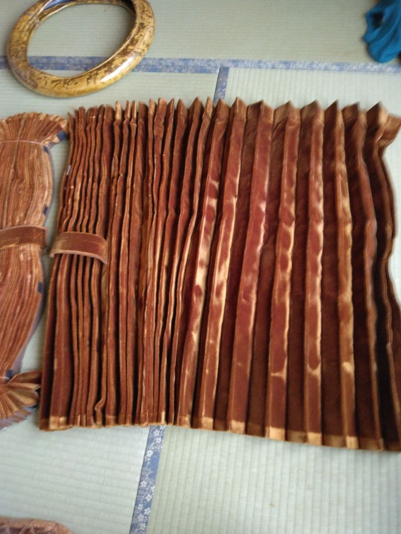 ＵＤ17クオンダッシュマット、ピラー、ハンドルカバー、ドアノブカバー仮眠カーテン