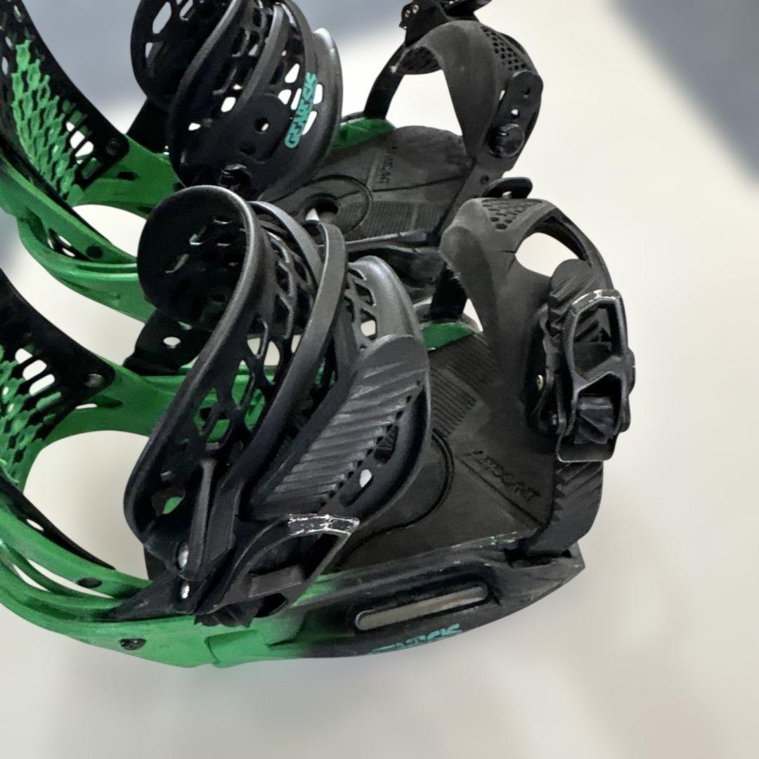 BURTON バートン GENESIS ジェネシスSサイズ　ビンディング