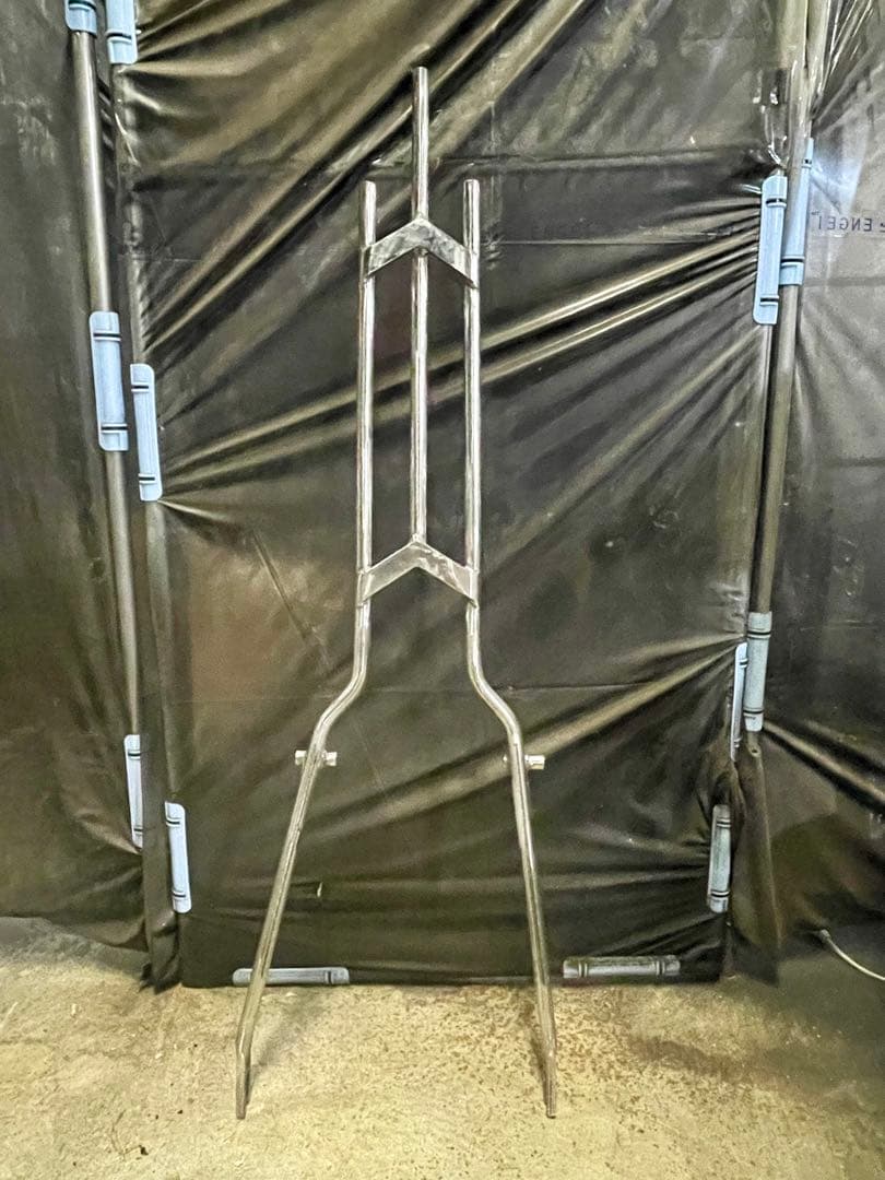 と*も様 バルカン400 亜鉛メッキ フラットフェンダー用 シーシーバー 102