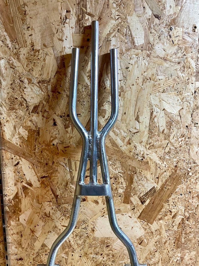 と*も様 バルカン400 亜鉛メッキ フラットフェンダー用 シーシーバー 102