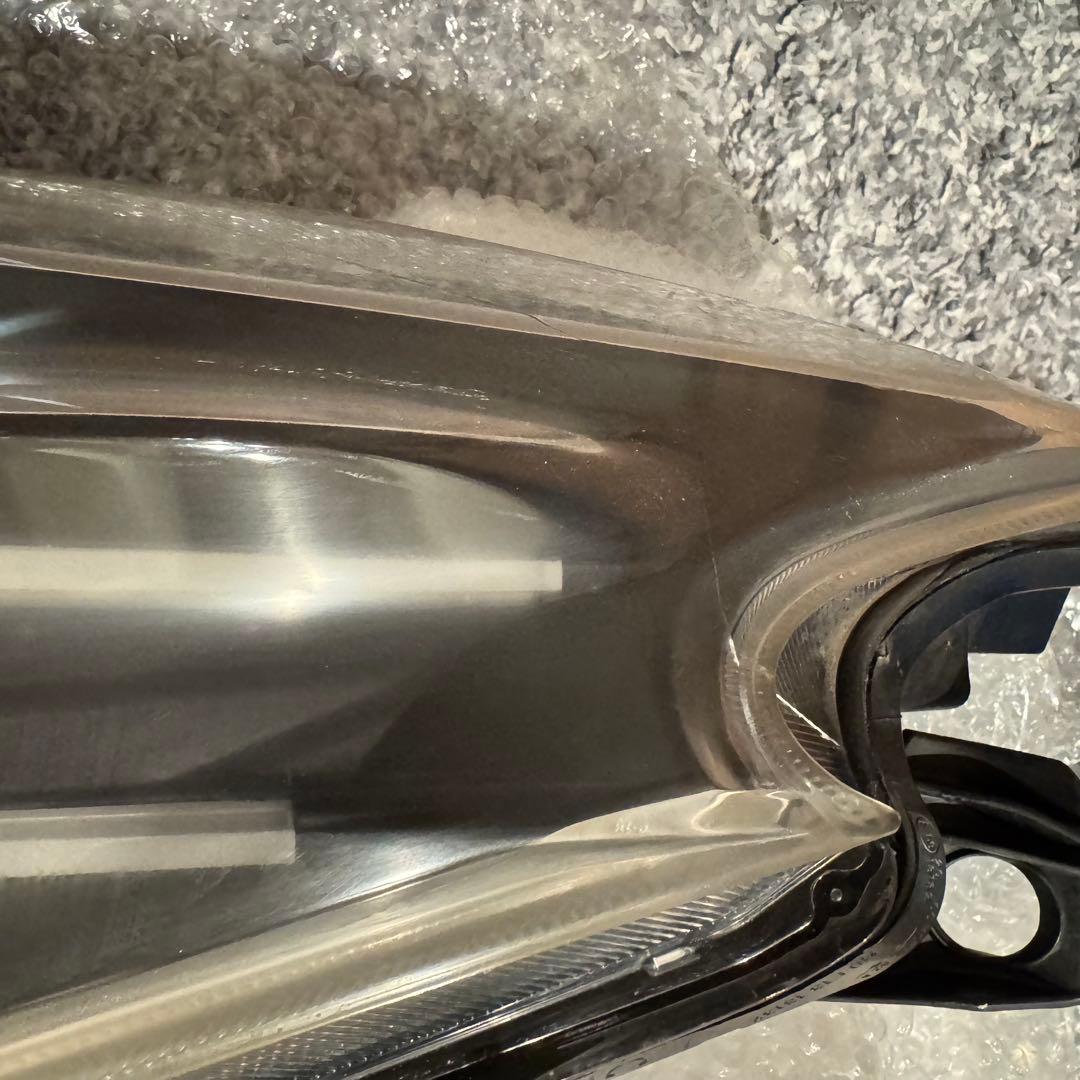 プリウス α 純正 加工品 3連 イカリング付 前期 LED ヘッドライト