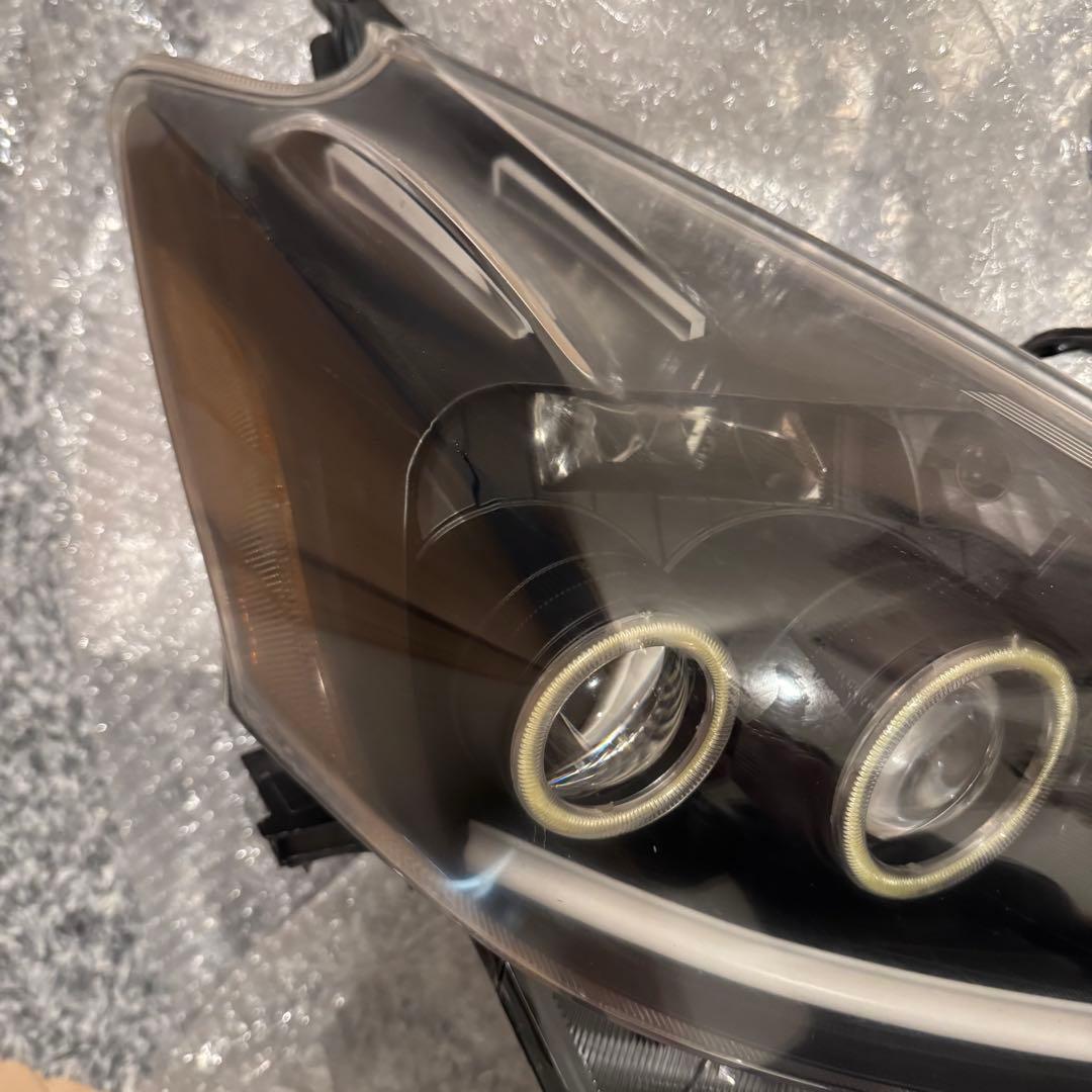 プリウス α 純正 加工品 3連 イカリング付 前期 LED ヘッドライト