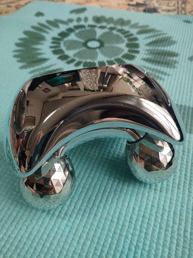 正規品/早いもの勝ち！【お得な2点セット✨】ReFa美顔ローラー&ボディローラー