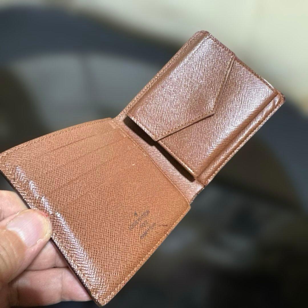 15☆優良品☆ポルトフォイユマルコNM☆ 2つ折り財布★ポケットあり