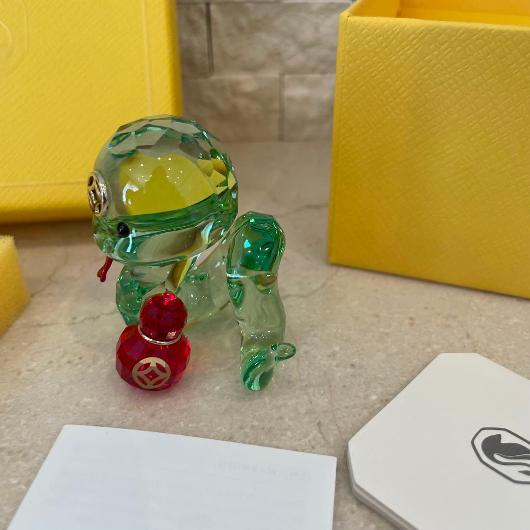 お値下げ‼️スワロフスキー. Asian Symbols キュートスネーク