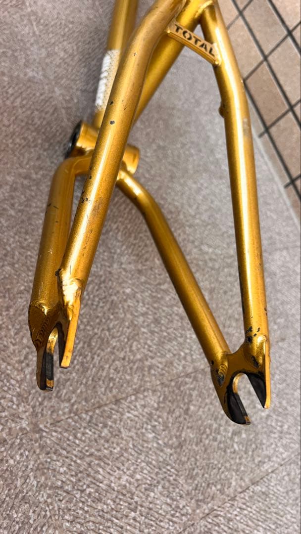 18インチBMXフレーム(TOTAL)ゴールド