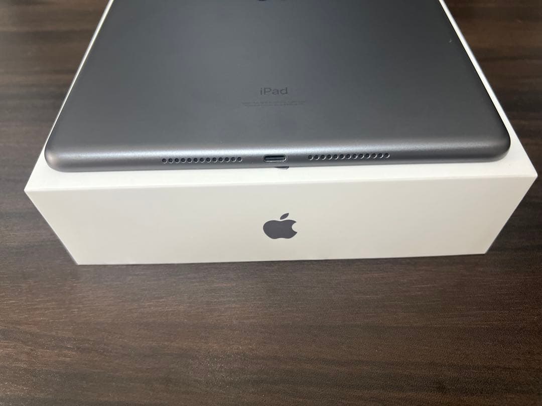 iPad 第9世代64GBスペースグレー（ケース・フィルム・ペンシル付属可）