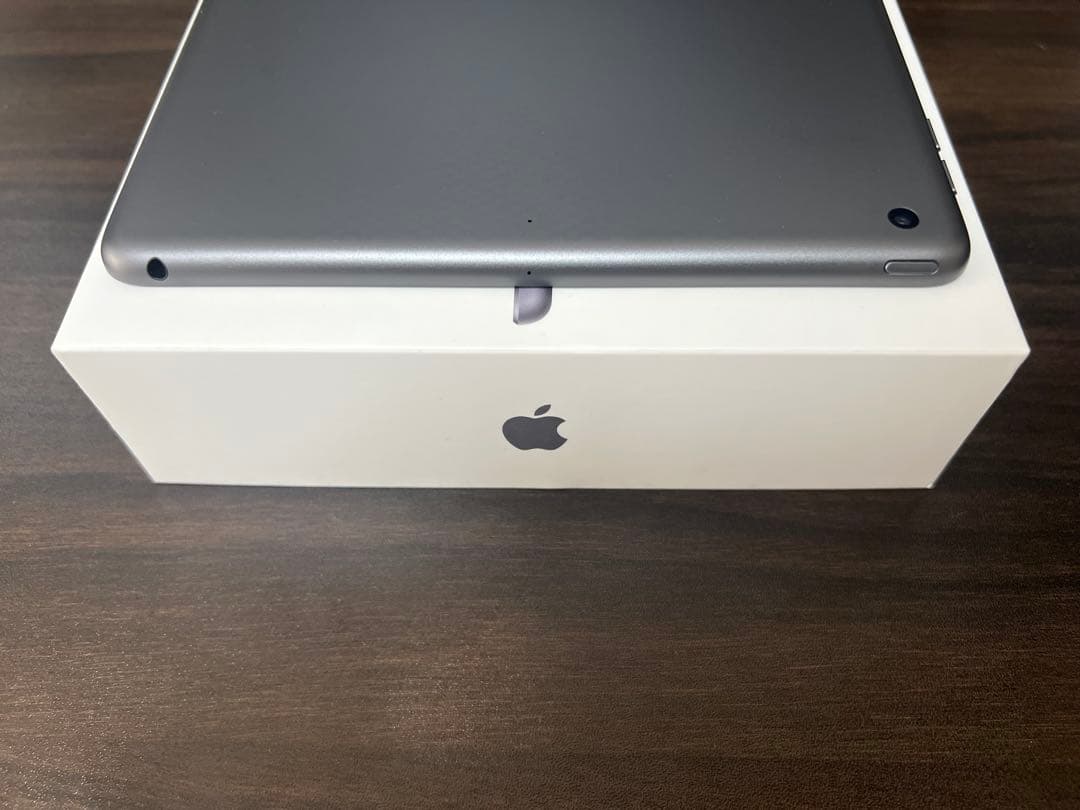 iPad 第9世代64GBスペースグレー（ケース・フィルム・ペンシル付属可）