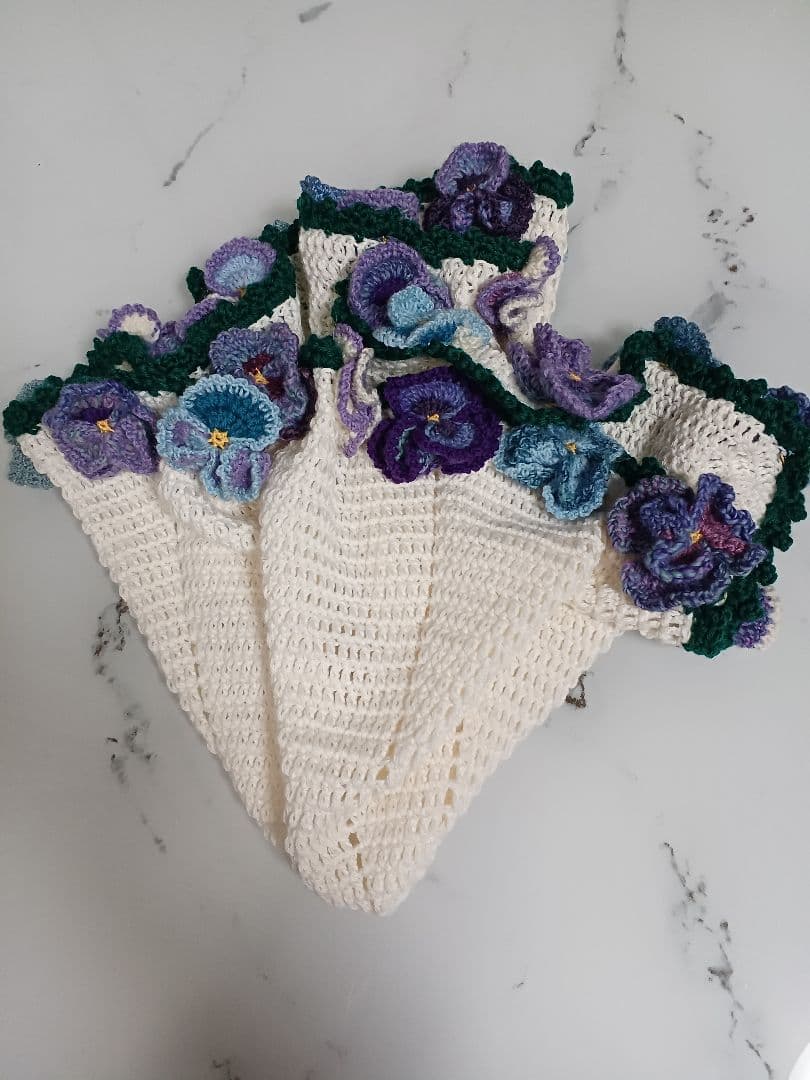 パンジーの　花束ブランケット　カシミア100%で温か