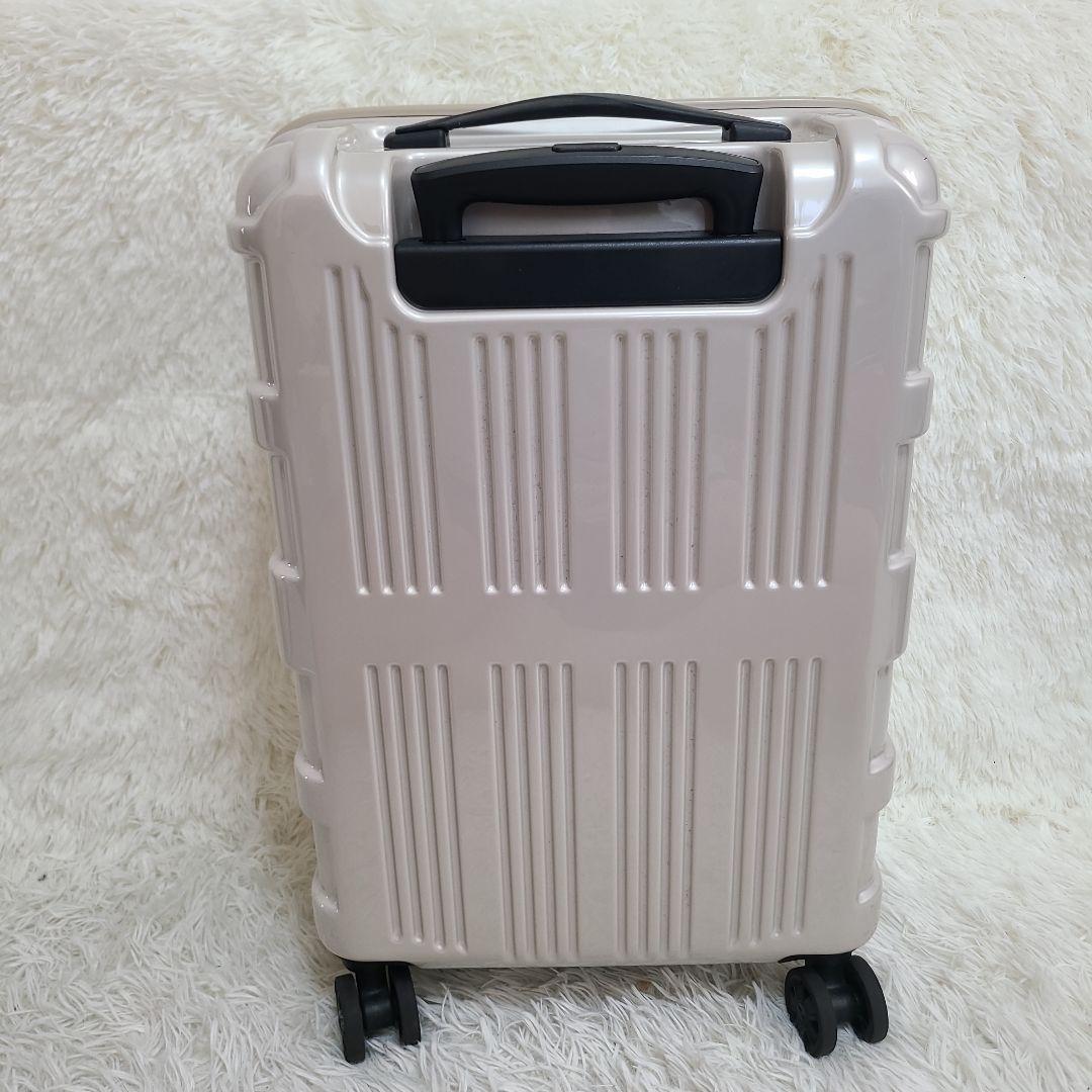 未使用近　MAXBOX スーツケース　ALI-5511パールホワイト　出張
