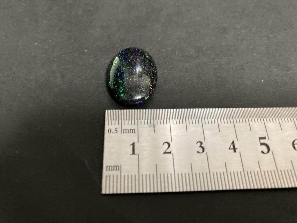 天然ブラックオパール オーストラリア産 15ct 遊色効果 宝石 裸石 ルース