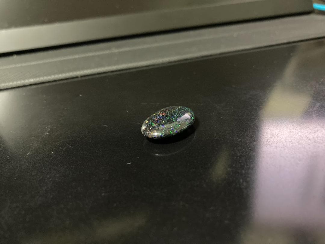天然ブラックオパール オーストラリア産 15ct 遊色効果 宝石 裸石 ルース