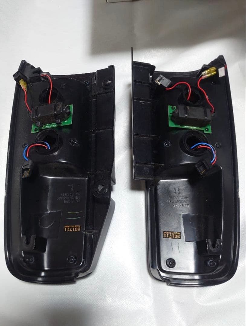 エムブロ　JB23 JM23 テールランプ　中古　流れるウィンカー切り替え可能