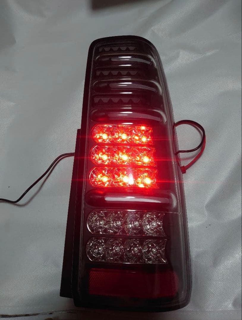 エムブロ　JB23 JM23 テールランプ　中古　流れるウィンカー切り替え可能